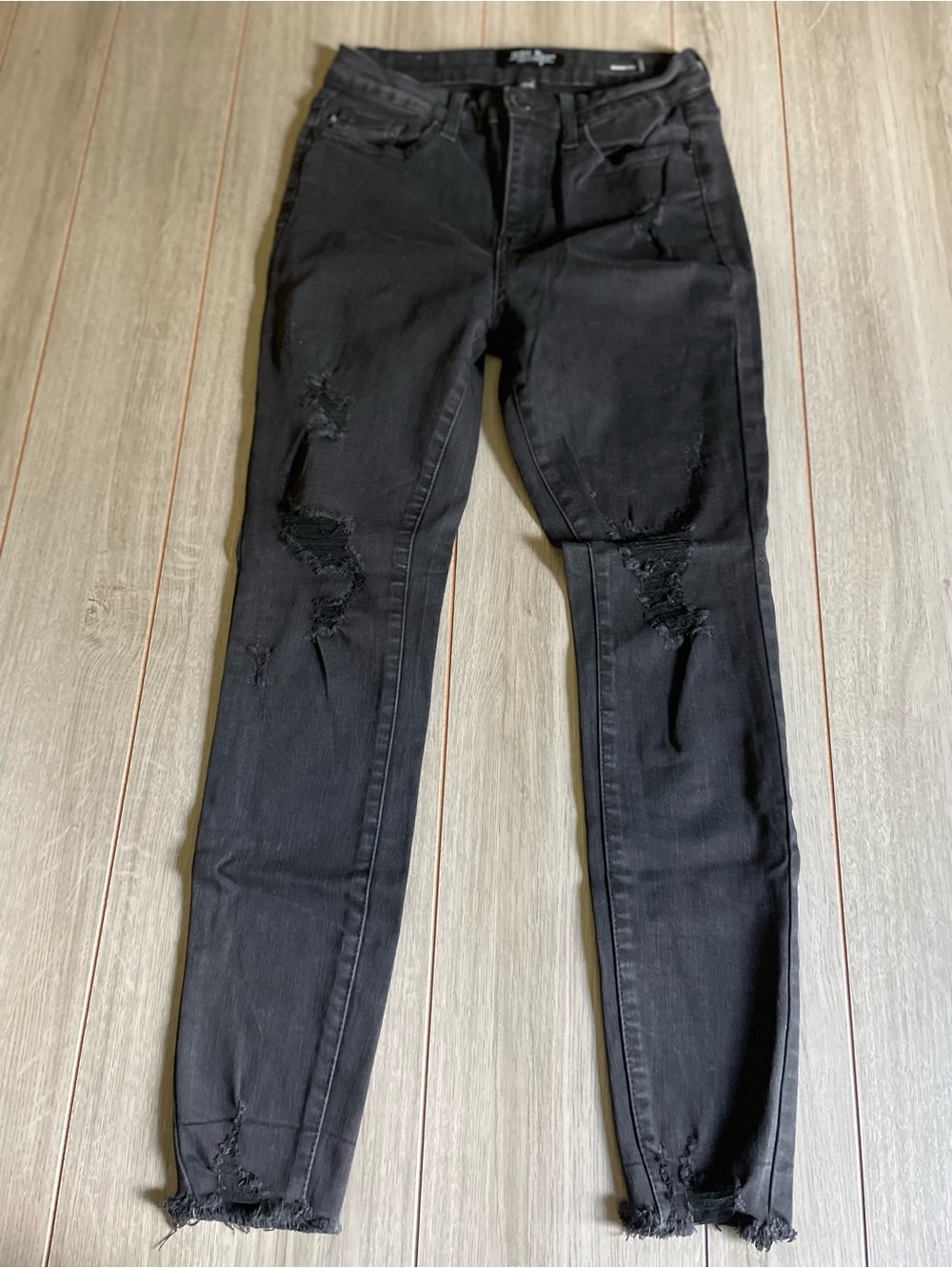 Judy Blue women's 7 / 28 black skinny fit jeans - Picture 2 of 6